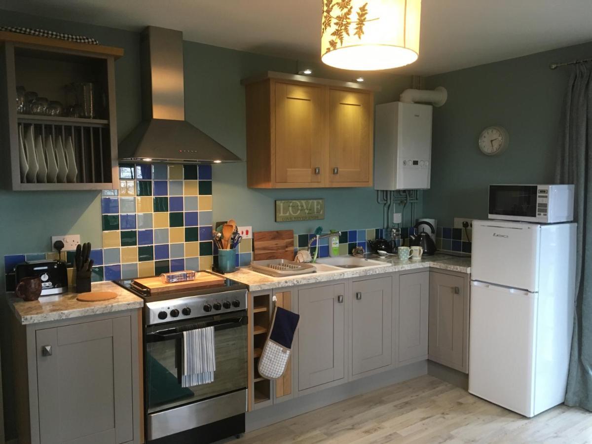 Apartamento Bronllys Farm Coastal Self-Catering Llanelli Exterior foto