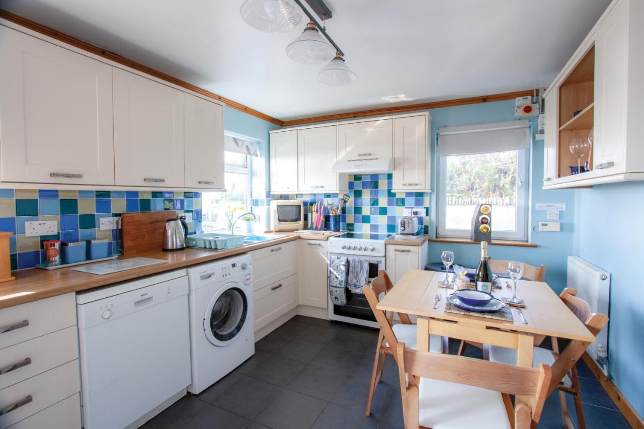 Apartamento Bronllys Farm Coastal Self-Catering Llanelli Exterior foto