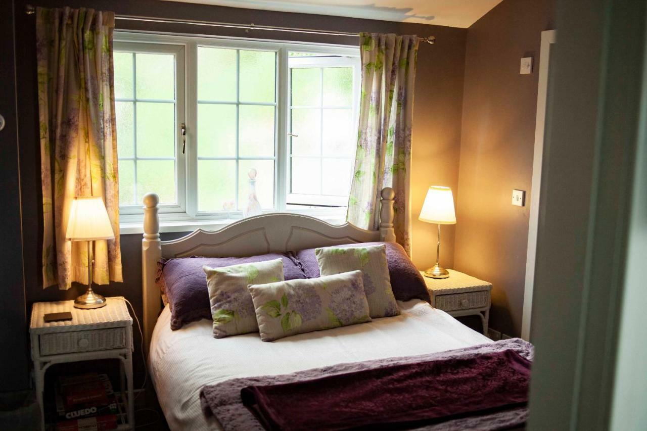 Apartamento Bronllys Farm Coastal Self-Catering Llanelli Exterior foto
